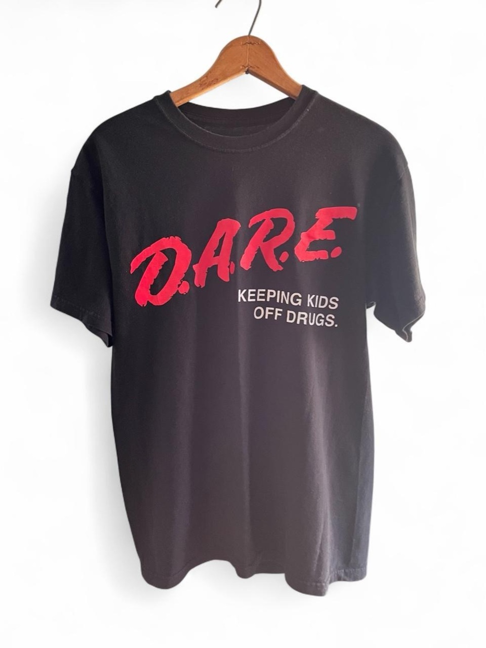 90s DARE Drug Abuse Resistance Education Graphic Tee Shirt Vintage Medium